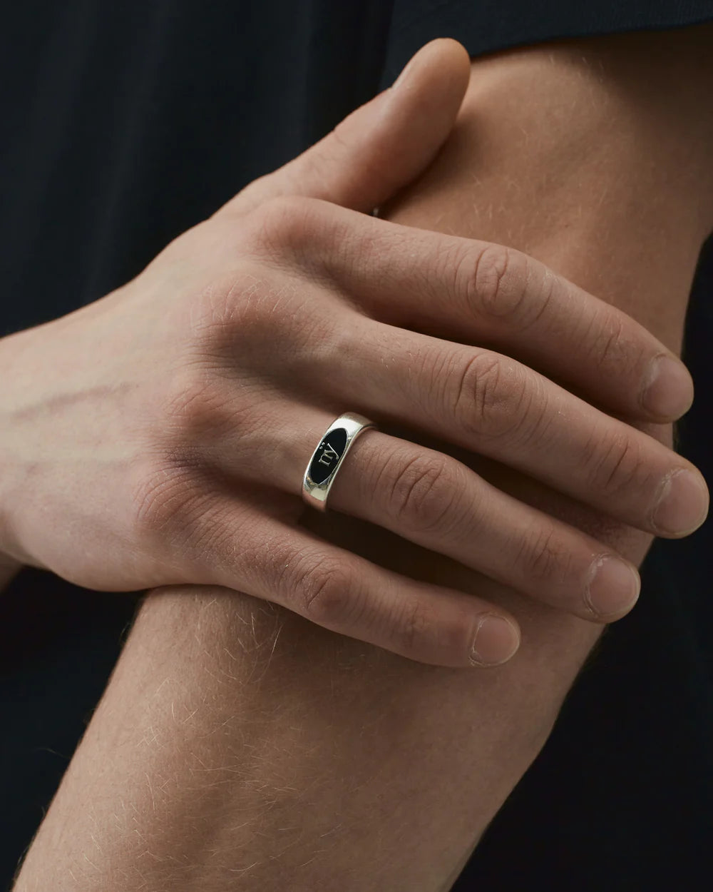 SILVER NŸ ENAMEL RING