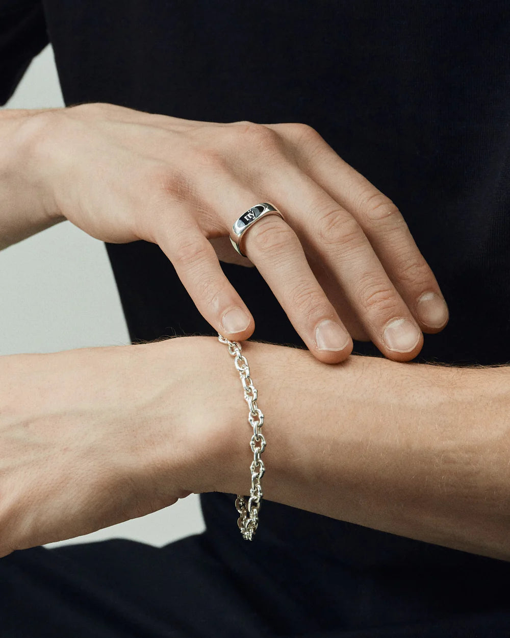 SILVER NŸ ENAMEL RING