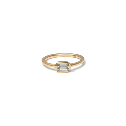 YELLOW GOLD MINI BAGUETTE RING