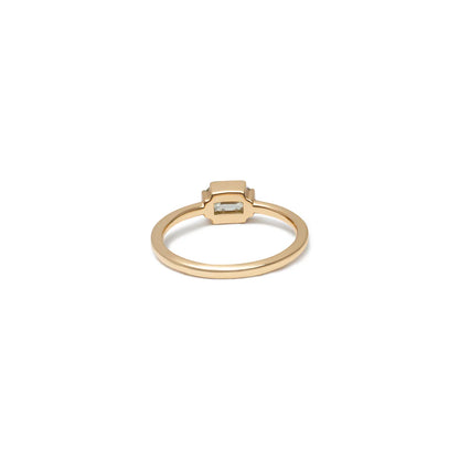 YELLOW GOLD MINI BAGUETTE RING