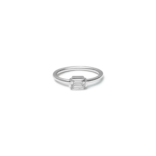 WHITE GOLD MINI BAGUETTE RING